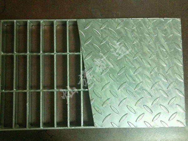 內(nèi)蒙復(fù)合鋼格板圖片2