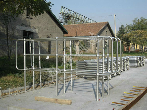 內(nèi)蒙工業(yè)防護欄桿圖片3