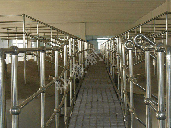 內(nèi)蒙工業(yè)防護欄桿圖片4