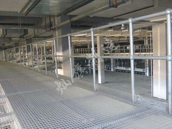 新疆熱鍍鋅球形欄桿圖片3