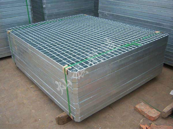 內(nèi)蒙電鍍鋅鋼格板圖片3