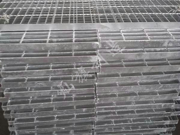 青海熱鍍鋅鋼格柵圖片2