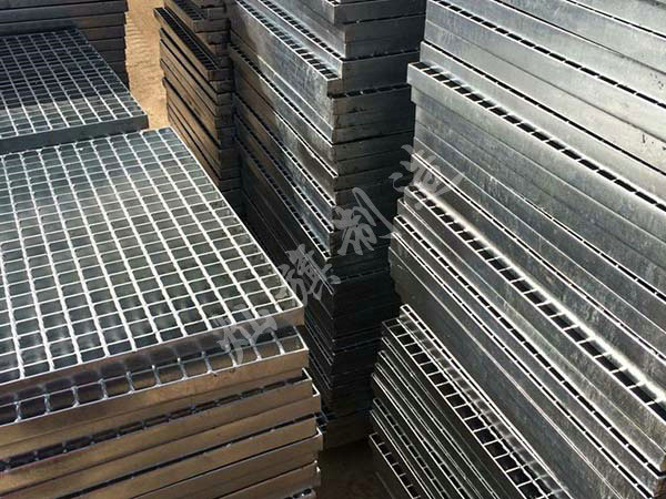青海電鍍鋅鋼格柵圖片2