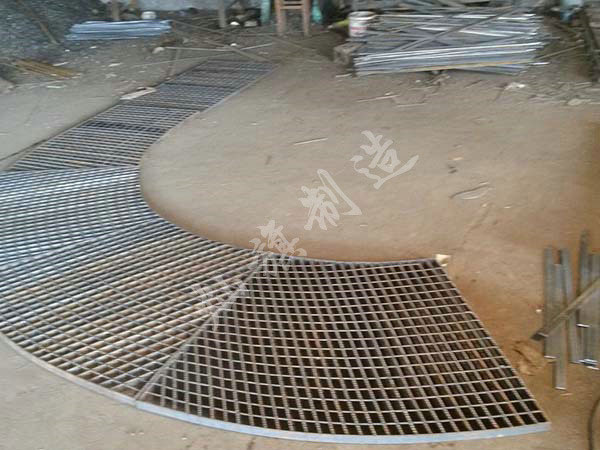 新疆鋼格柵步板圖片4